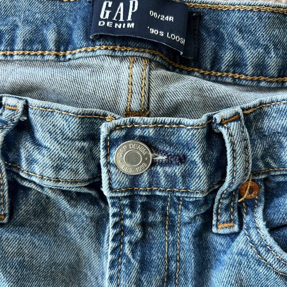 GAP Womens 90s Loose Mid Rise Straight Leg Jeans Size 00 - Picture 2 of 3